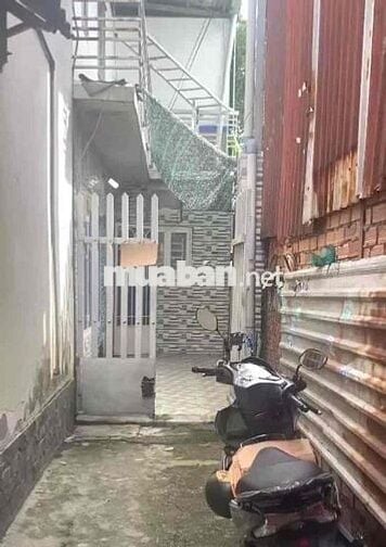 Cho thuê nhà cầu Bình Phước,/đs 12,p.HBP 2 tầng giá 6tr TL