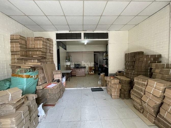 Chính chủ bán nhà cấp 4 mặt tiền 61 Hoài Thanh, Gần biển Mỹ Khê