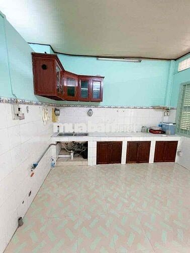 CẦN CHO THUÊ CĂN HỘ CHUNG CƯ 4 PHÒNG NGỦ