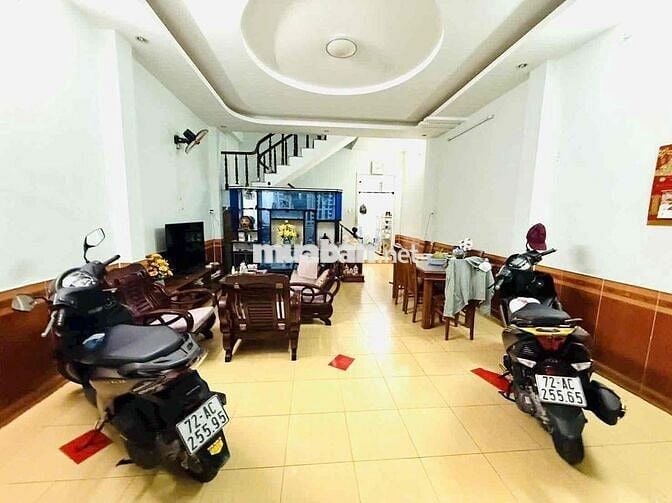 bán nhà hẻm ô tô đường phạm hồng thái