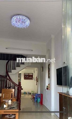 CHO THUÊ NHÀ NGUYÊN CĂN KHU VỰC YÊN NGHĨA