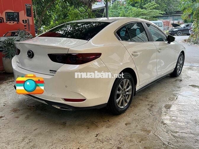 Mazda 3 2024 1.5L Luxury - 19000 km