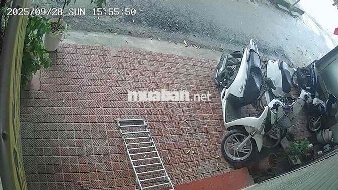 Xe SH to nặng chật. muốn đổi sang xe điện