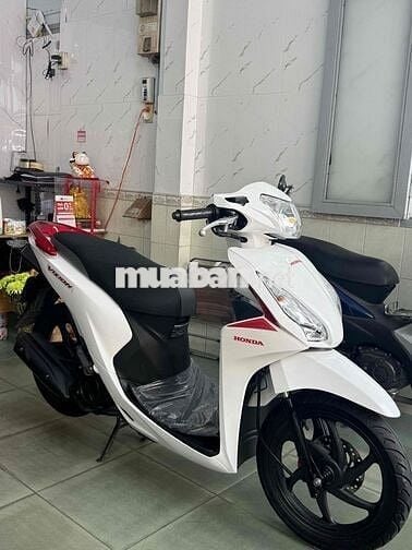 vission 2019 khoá smk pbđb trắng đỏ