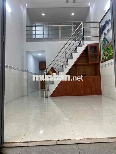 Nhà sổ hồng đẹp, 3 phòng ngủ, 1 xẹc đường HT17, Q12