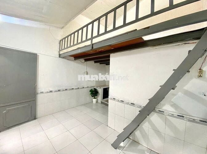 SIÊU PHẨM PHÒNG TRỌ CÓ GÁC GIÁ RẺ ĐƯỜNG NGUYỄN TƯ GIẢN