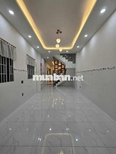 CẦN BÁN NHÀ NGUYÊN CĂN 3PN, 4 WC, Nguyễn Hồng Đào, Tân Bình