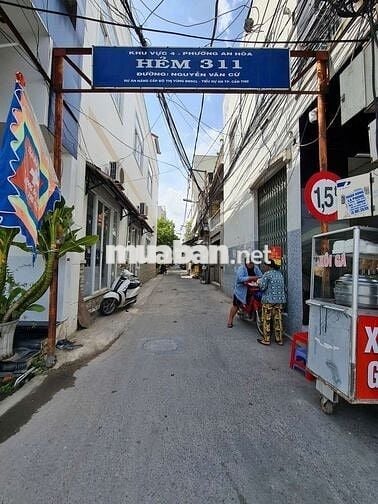 Nhà 2 Phòng ngủ hiện đại gần chợ Trần việt châu