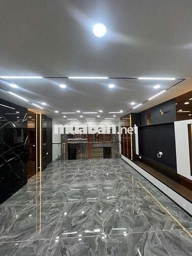 HAI BÀ TRƯNG PHÂN LÔ VỈA HÈ – Ô TÔ TRÁNH – MẶT TIỀN RỘNG – 2 MẶT NGÕ