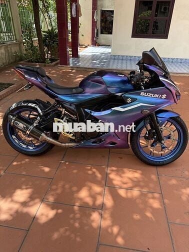 Bán xe Suzuki gsx r150 xanh đổi màu