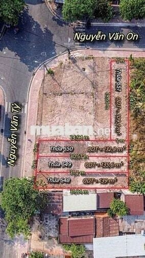 TIN THẬT🆘KẸT TIỀN BÁN GẤP LÔ GÓC 2MT TT CỦ CHI 216m2 300tr SHR SẴN THỔ