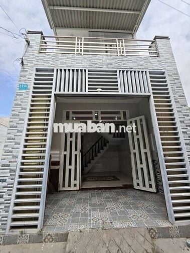 Nhà 5,5 triệu 3 phòng ngủ gần cầu Bà Bộ ô tô tới nhà