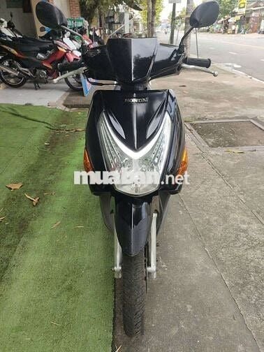 Honda Click  xe đẹp máy rin rất êm  bs ĐN