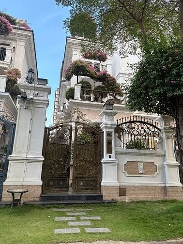Villa đẹp-độc-đỉnh cấp sang chảnh Q7, phong cách Âu, 15❌26, 5 tầng