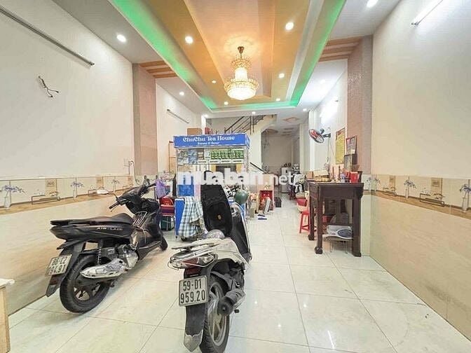CĂN HỘ DỊCH VỤ NGAY TRƯỜNG ĐH CÔNG THƯƠNG- DÒNG TIỀN 22TR/THÁNG - GẦN