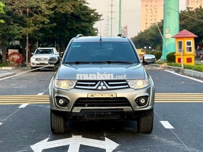 Mitsubishi Pajero Sport 2015 G 4x2 AT - 92000 km