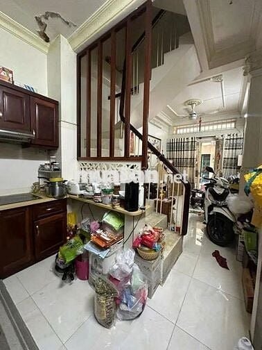 NHÀ ĐẸP 4 TẦNG NGUYỄN BIỂU– 3PN – TT QUẬN 5- NGAY QUẬN 1- HẺM 4M THÔNG
