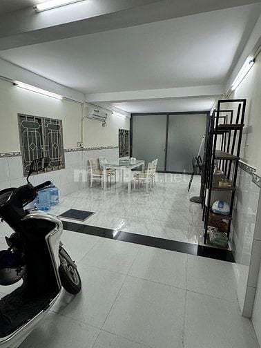 BÁN NHÀ HẺM Ô TÔ DẠ NAM - SÁT Q1 CÁCH CHỢ BẾN THÀNH CHỈ 3km, GIÁ 7 tỷ 