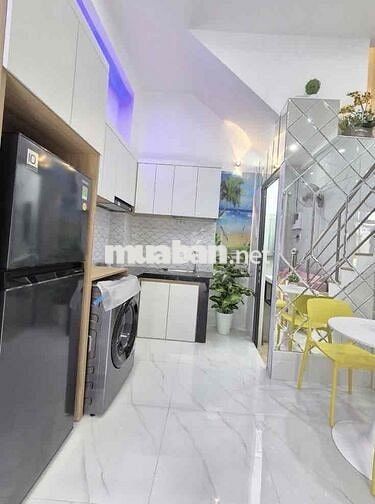 Bán nhà Hxh7m, Hoà Bình, Tân Phú, Dtsd 42m2- 3.65 Tỷ