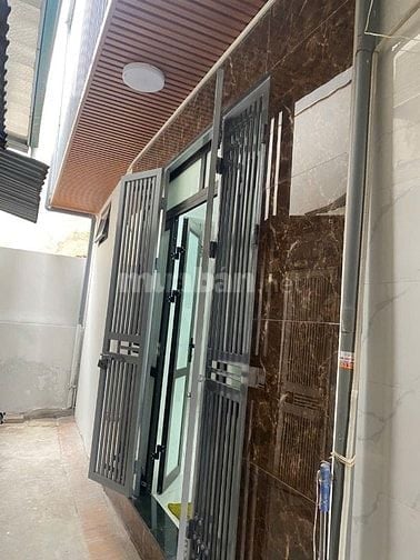 Cần bán nhà ngõ 230/61 Định Công Thượng, Quận Hoàng Mai