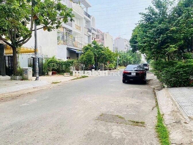 Lô dất đẹp 5m x 20m. 100m2. Khu biệt thự Phú Nhuận Lê Thị Riêng