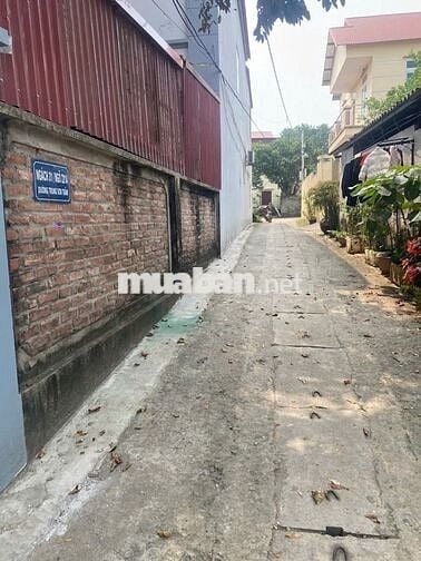 ĐẤT ĐẸP TRUNG SƠN TRẦM – Ô TÔ VÀO TẬN NƠI – 82,5M² – GIÁ 2,6 TỶ