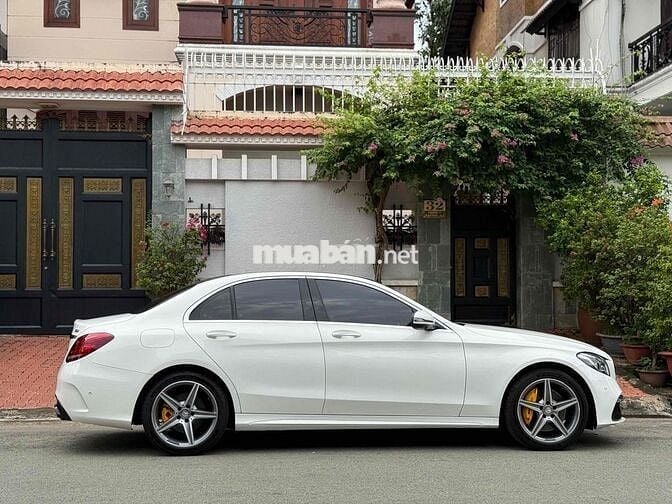 Mercedes Benz C Class 2015 C300 AMG - full lịch sử