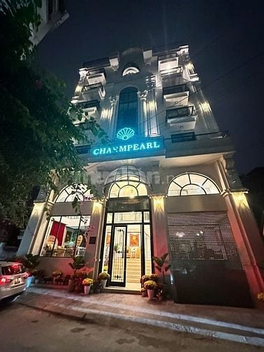 Bán khách sạn 4 sao trung tâm Ba Đình gần Lăng Bác, Chợ Ngoc Hà 