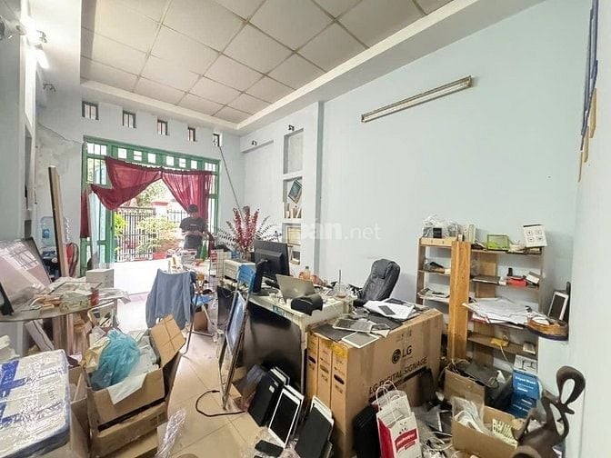 Nhà cấp 4 Tân Phú 4 giá 4 tỷ 4 thương lượng