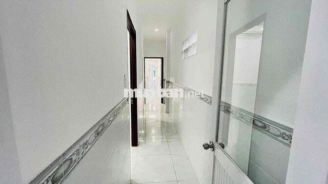 2PN CÓ BAN CÔNG CỬA SỔ 45m2 KHÔNG GIỚI HẠN NGƯỜI Ở HẺM ÔTÔ TẬN CỬA