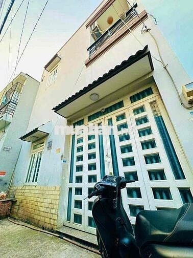 Trệt lửng 2 lầu 7*8; 4pn sân thượng Rẻ chốt lẹ
