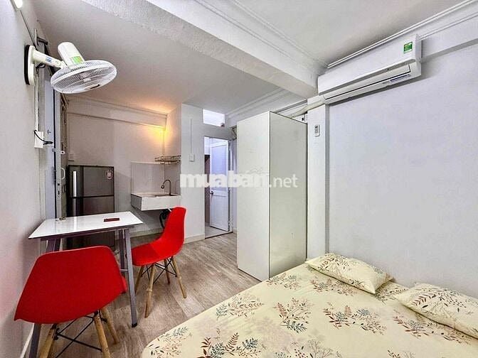 CHO THUÊ CĂN HỘ FULL NỘI THẤT NGAY TRUNG TÂM Q3