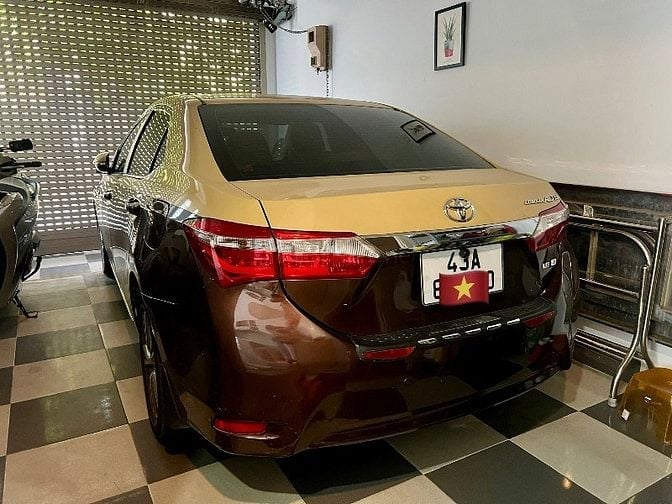  Toyota Corolla Altis 2015 1.8G AT nâu