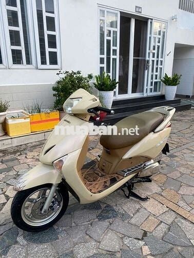 Xe Honda lead fi 2011