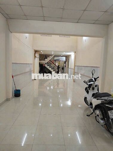 Cho thuê nhà 4m x 25m mặt tiền Xuân Thới 2, Xuân Thới Đông, Hóc Môn