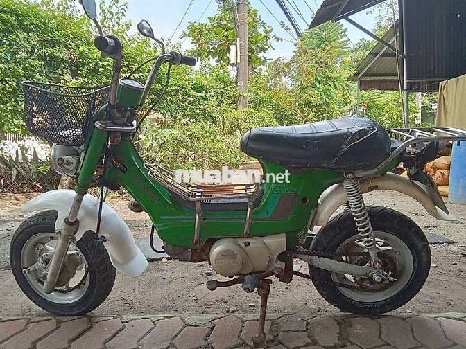 Honda Chaly Nhật 50cc . Máy Êm Ru Thì Thâm 2Tr900