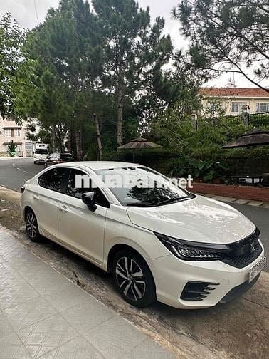 Honda City 2023 RS 1.5 AT - 14100 km