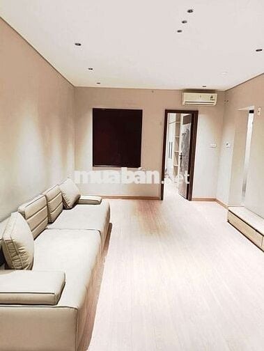 Bán gấp Tập thể Tầg 2 Hoàng Quốc Việt. Diện tích 70m