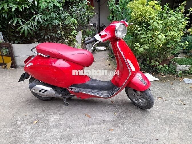 Dư dùng giá đình thành chiếc xe piaggio.primavera1
