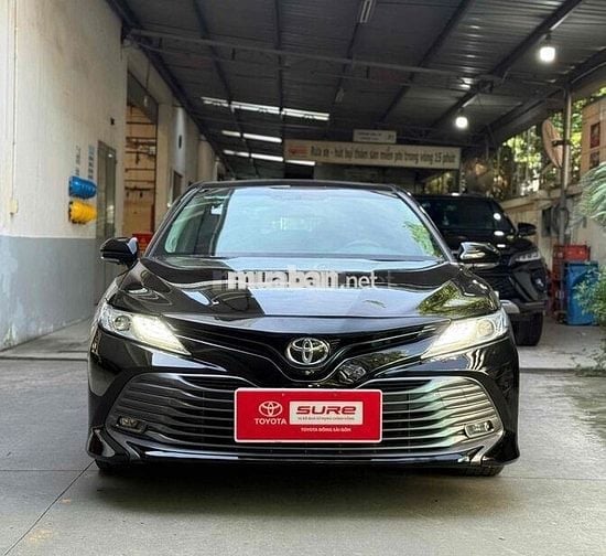 Camry 2019 2.5Q có thương thảo