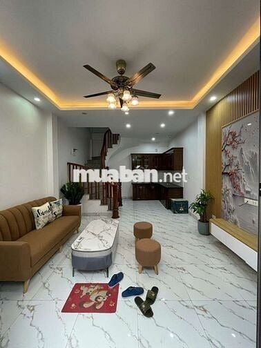 Nhà Đồng Mai, dân xây độc lập, oto qua nhà