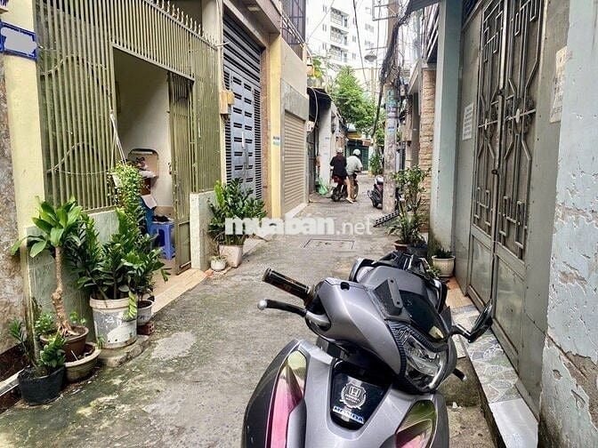 Bán nhà Trần Văn Quang 3 tầng sân thượng sổ hồng riêng