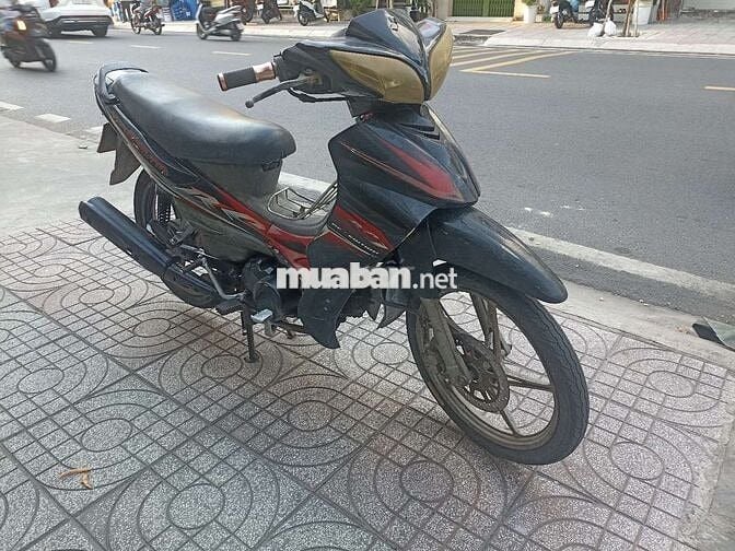 Yamaha Sirius 50 học sinh không bằng lái