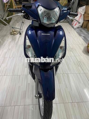 xe Vision xanh mới tinh