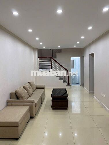 Nhà mới trung tâm Ba Đình - Đội Cấn CHỈ 6,5 tỷ