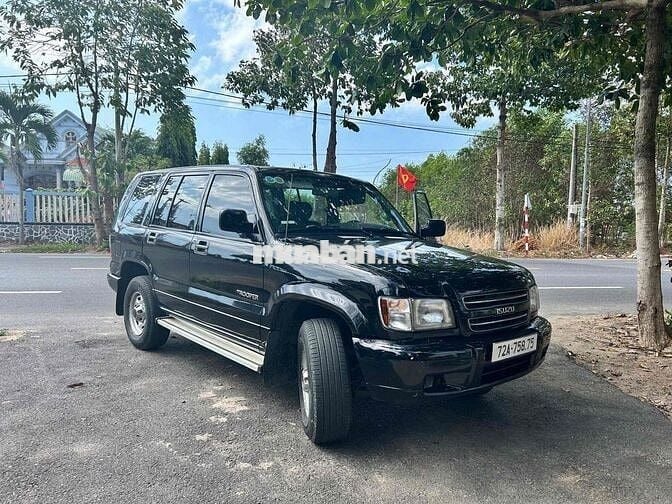 Isuzu Trooper 2003