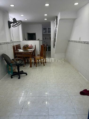 Tôi chính chủ cần bán gấp căn nhà ngay chợ bình chánh chỉ 1ty380,75m2