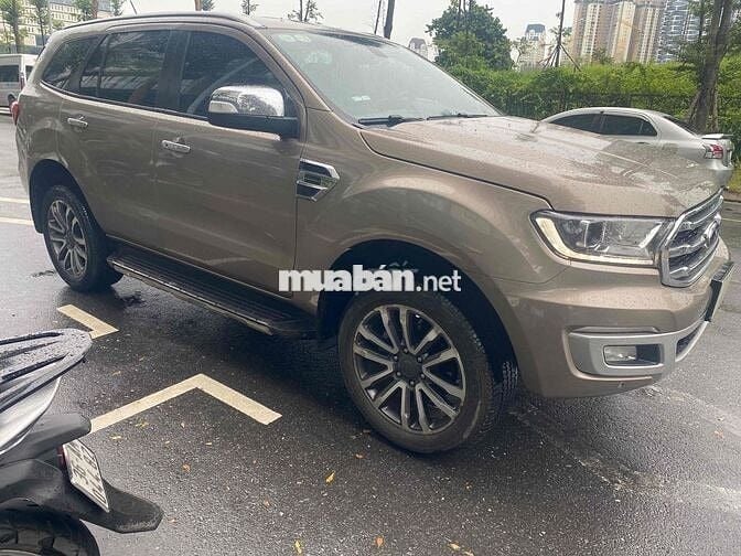 Ford Everest 2020 Titanium 2.0L AT 4x2 - 96000 km