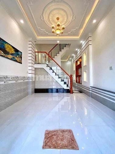 Bán gấp căn nhà 2 lầu giá 2ti480 Đ.Liên Khu 4-5 BHH.B-Quận Bình Tân 