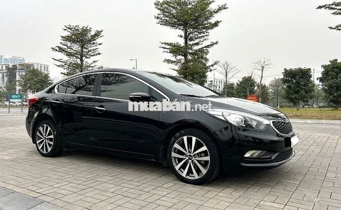 Kia K3 1.6AT 2015 màu đen cọp